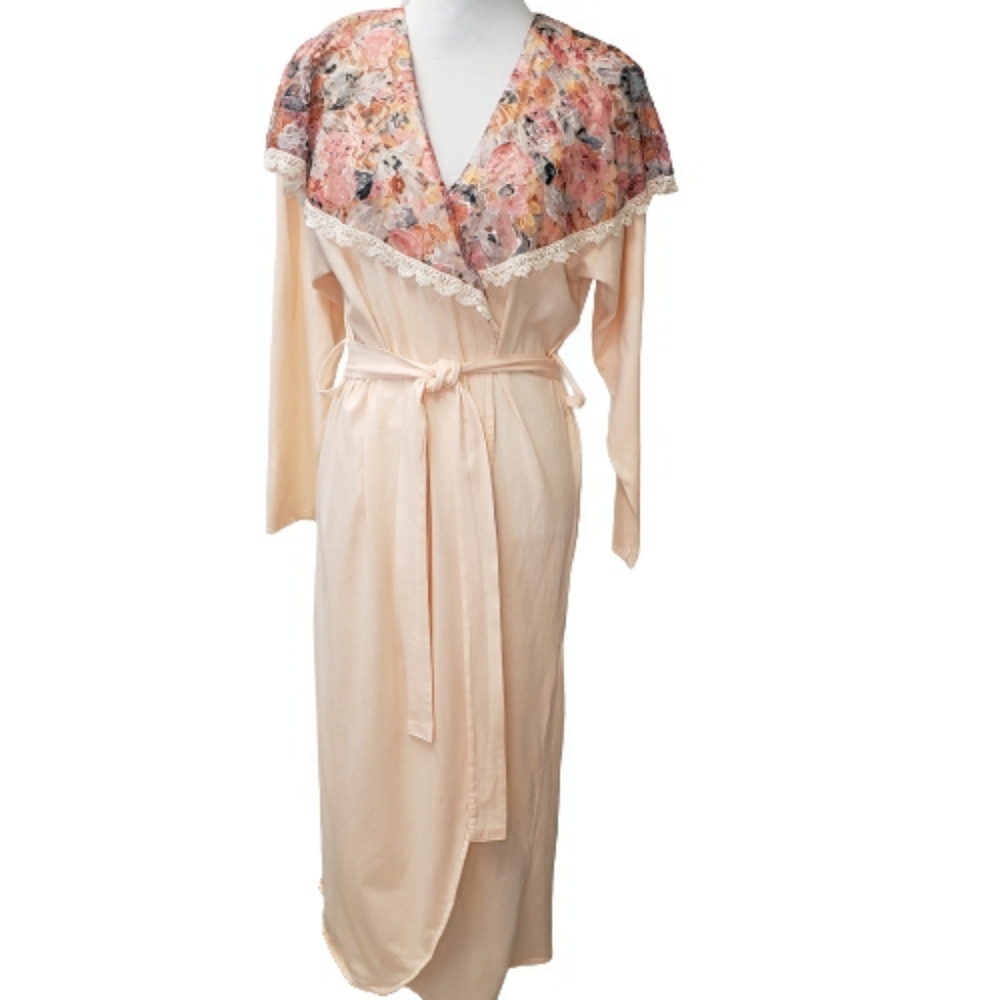 Victoria's Secret Robe Gold Label Cottage Core Robe